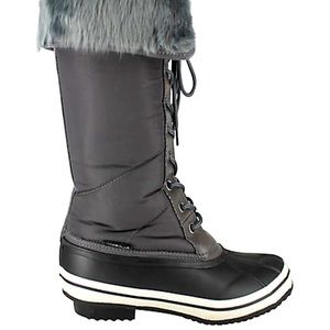 ***SOLD*** Winter boots